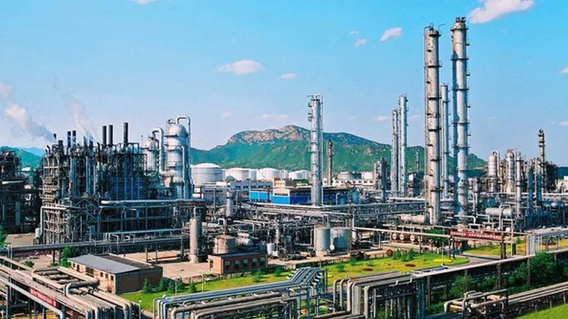 化工原料检测：国家标准与行业标准的差异解析